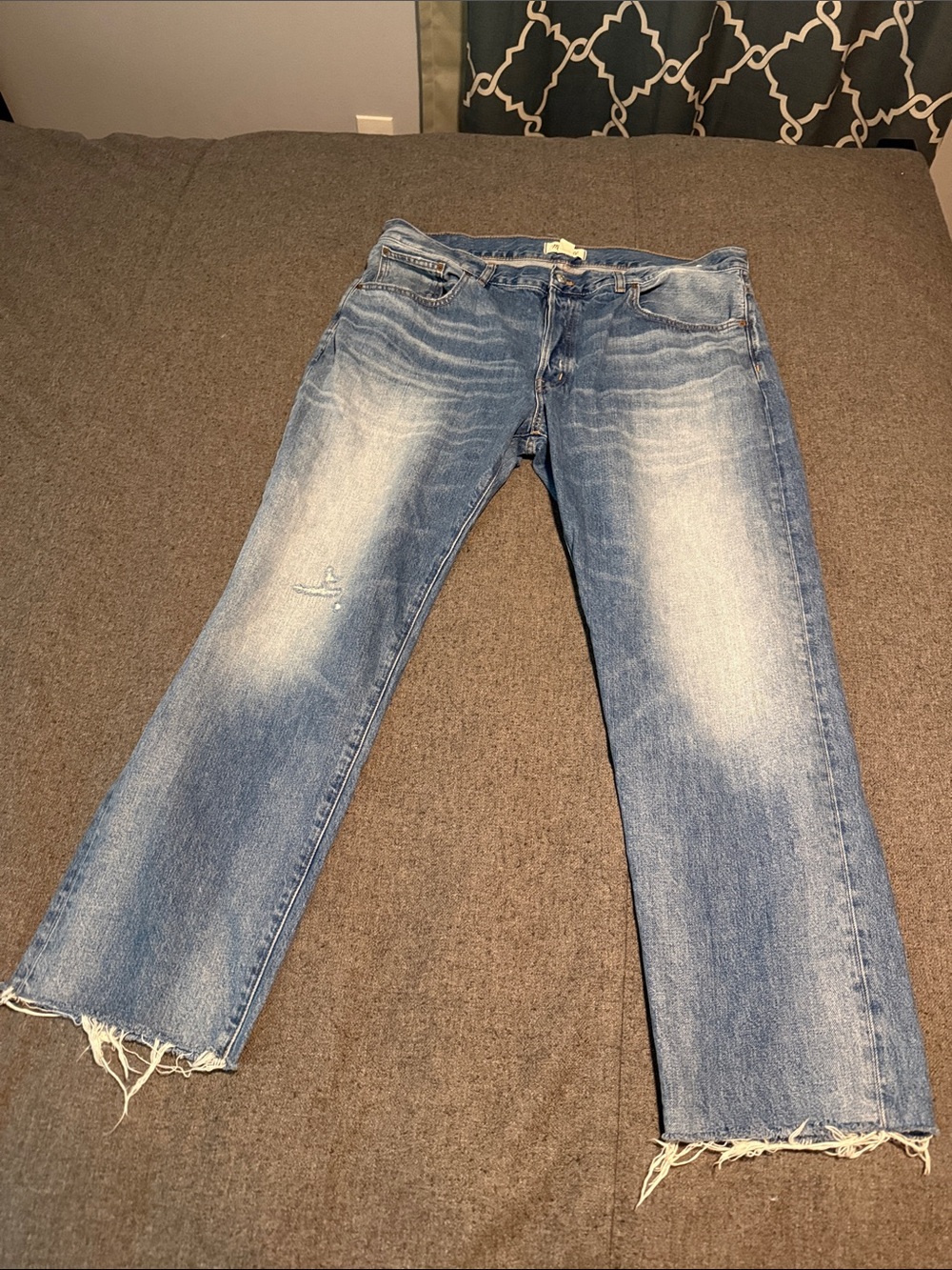 Madewell the dean easy straight Jean in monessen wash, 32, good condition - Picture 2 of 12